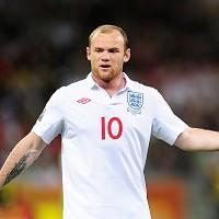 Rooney sorry for pitch outburst