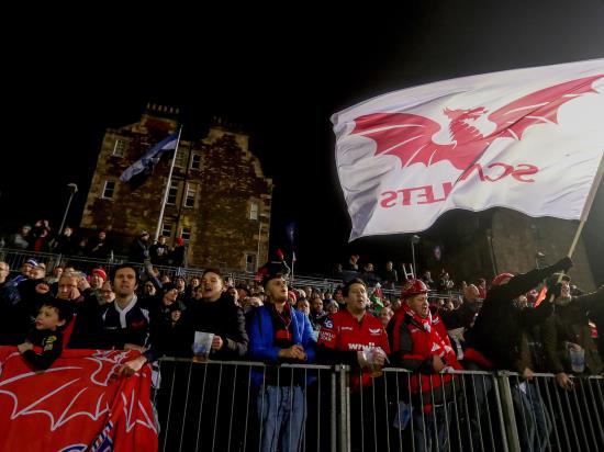 Beirne helps Scarlets stay in touch with the play-off places