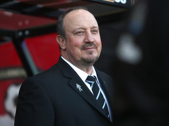 Benitez issues trophy warning to Liverpool