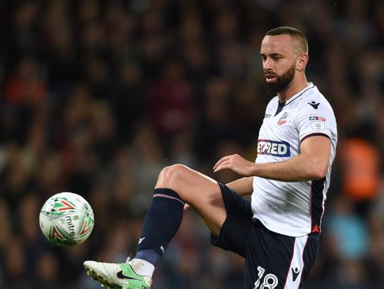 Sub Aaron Wilbraham’s nicks late point for Bolton to add to Wednesday’s woes