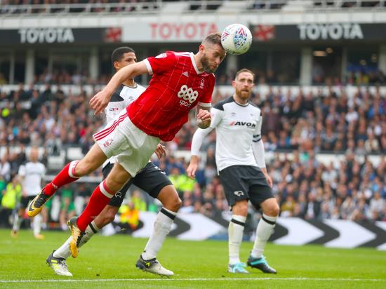 Forest striker Daryl Murphy trying to shake off calf injury for Brentford clash