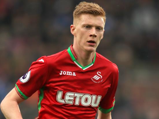 Rowett to make late decision over Clucas fitness