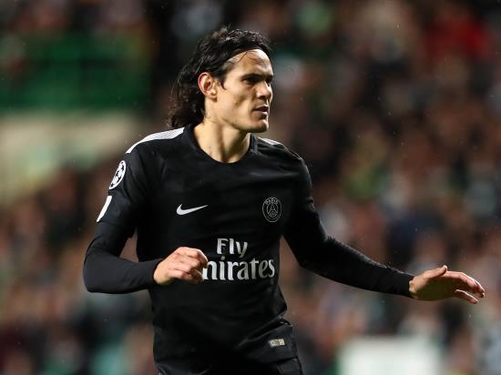 Cavani penalty rescues point for PSG at Strasbourg
