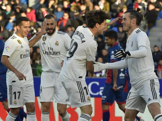 Gareth Bale scores the winner as Real Madrid scrape past Huesca