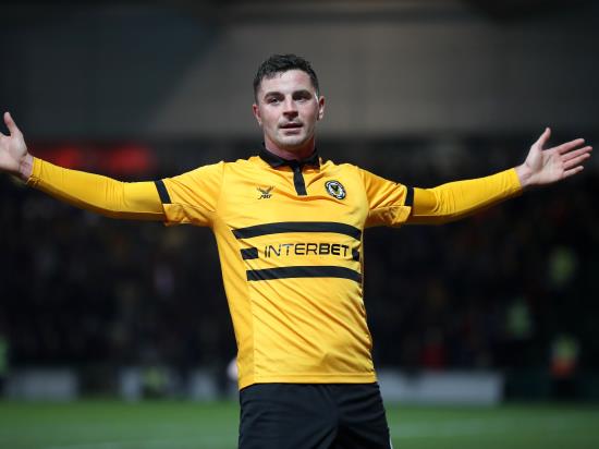 Azeez and Amond earn valuable victory for Newport over play-off rivals Carlisle