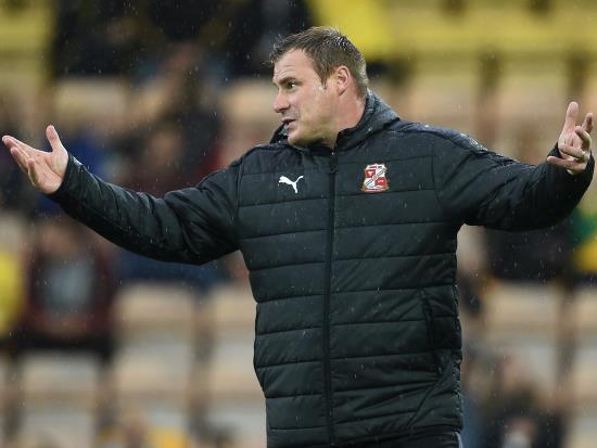 David Flitcroft reckons promotion race is going to the wire