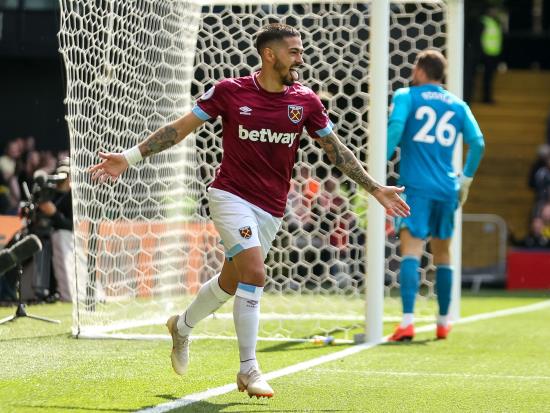 West Ham secure top-half finish with final day win at 10-man Watford