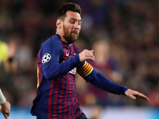 Barcelona to make late decision on Lionel Messi