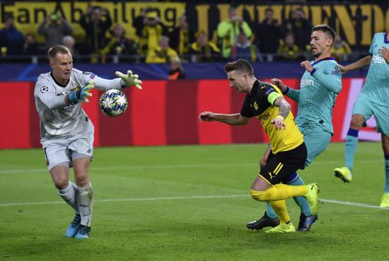 Valverde lauds Ter Stegen after goalkeeper helps Barcelona grab draw