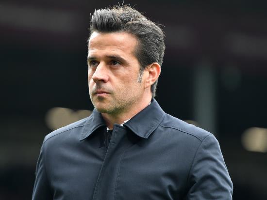 Silva accepts fan anger as Everton lose fourth game in a row