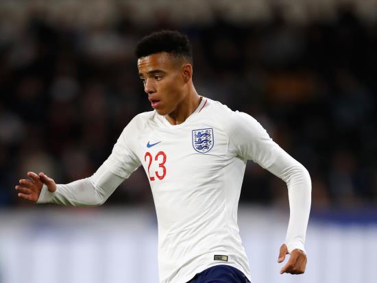 Late Javairo Dilrosun free-kick sinks England Under-21s in Holland