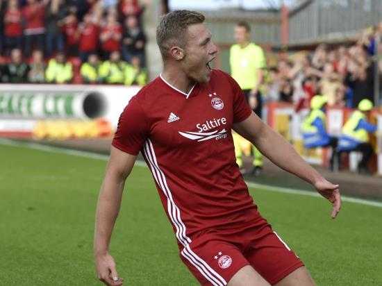 Aberdeen held to draw by nine-man St Johnstone