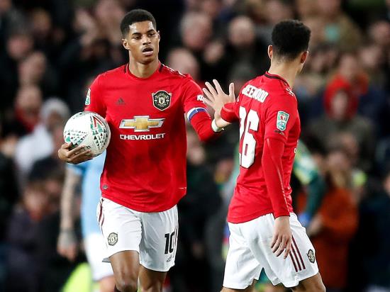 Rashford keeps United in Carabao Cup tie after City cruise in Manchester derby