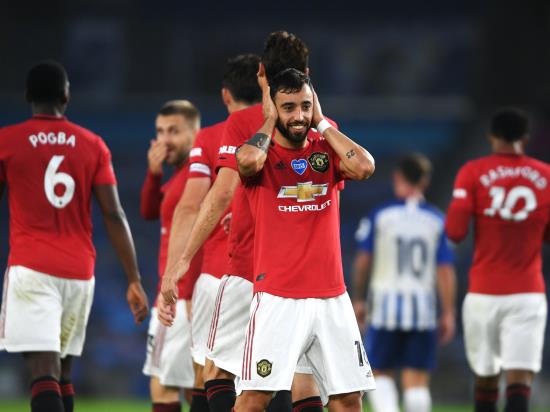 Bruno Fernandes at the double as Manchester United cruise in Brighton