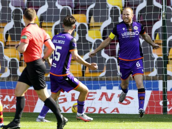 Mark Reynolds strikes as Micky Mellon earns first Dundee United win
