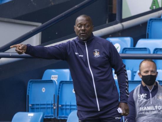 Alex Dyer lauds ‘honest’ Kilmarnock players after Covid-19 crisis