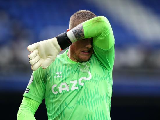 Jordan Pickford left on bench for Everton’s clash with Newcastle