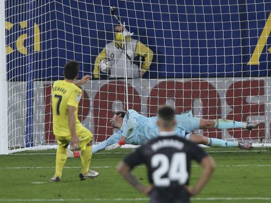 Late penalty drama as Real Madrid are held by Villarreal