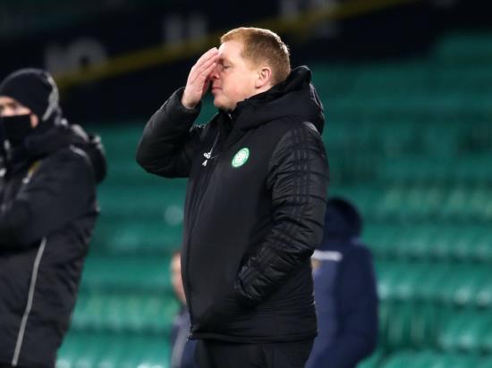 Celtic held by St Johnstone to increase pressure on Neil Lennon