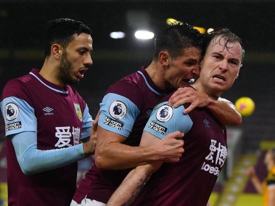 Ashley Barnes ends goal drought as Burnley secure win over Wolves