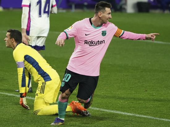 Lionel Messi breaks Pele’s record as Barcelona ease to win at Real Valladolid