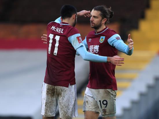 Jay Rodriguez stars as Burnley beat Fulham to book their FA Cup fifth round spot
