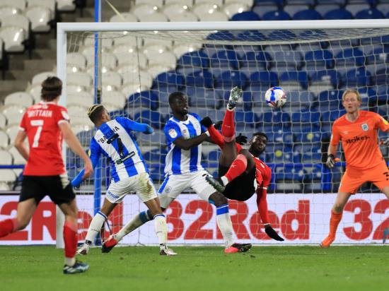 Barnsley close in on play-off spot after win at Huddersfield