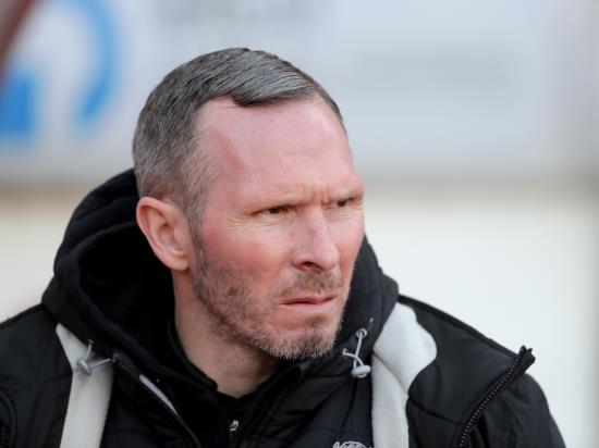Michael Appleton praises young Lincoln side for hanging on for win at Burton