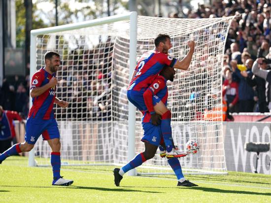 Schlupp haunts former club as Palace come from two goals down to deny Leicester
