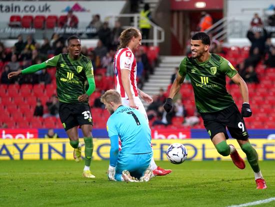 Dominic Solanke winner sends Bournemouth six points clear at Championship summit