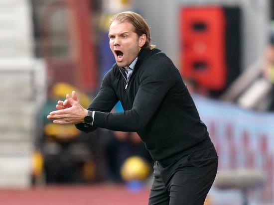 Robbie Neilson relieved as Hearts pushed all the way by St Mirren