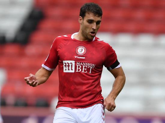 Matty James strikes late to rescue draw for battling Bristol City at Hull