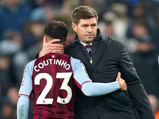 Steven Gerrard aims to keep Philippe Coutinho happy after draw against Man Utd