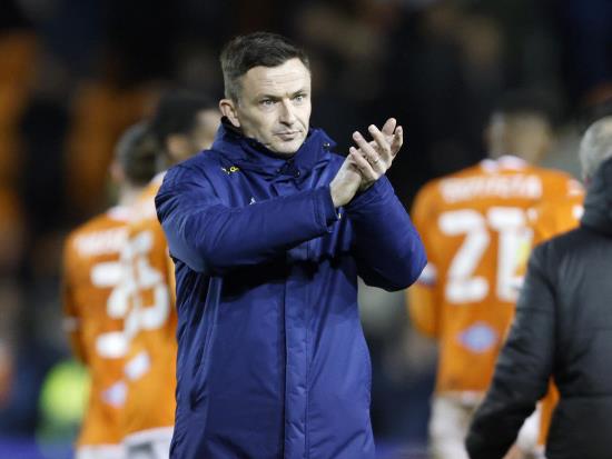 Paul Heckingbottom frustrated by late offside call as Blades held at Blackpool