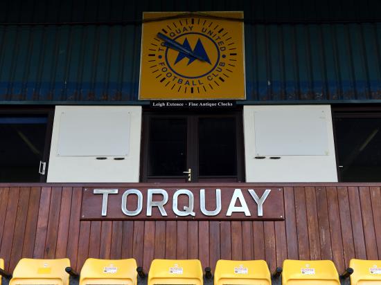 Torquay dent Chesterfield’s play-off hopes