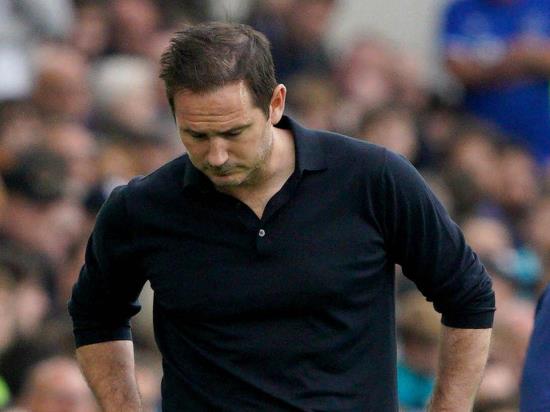 Frank Lampard feels refereeing error cost Everton chance to end relegation fears