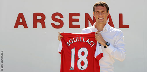 Squillaci signs for Arsenal
