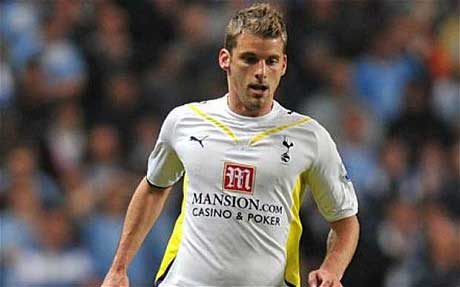 David Bentley completes loan move to Birmingham City from Tottenham Hotspur