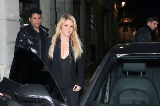 Shakira and Gerard Pique Photographed in Barcelona Airport