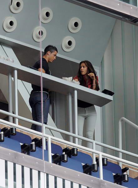 Cristiano Ronaldo and Irina Shayk watched Real's game