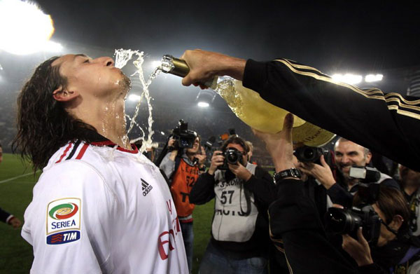 AC Milan celebrated their wining