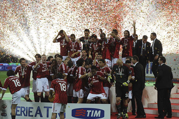 AC Milan celebrates 18th league title triumph with win