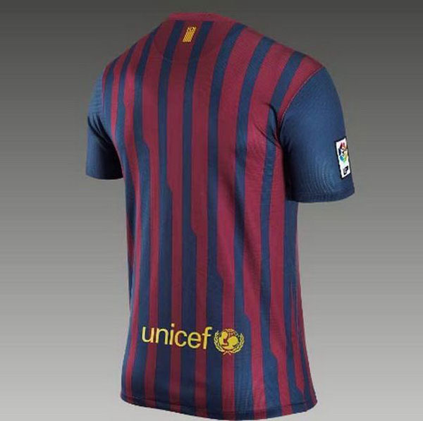 Barcelona published their new jerseys