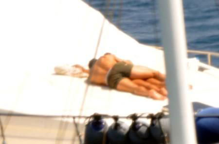 Ronaldo and his girlfriend were Hidden on the yacht