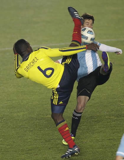 Argentina stumbles to 0-0 draw with Colombia