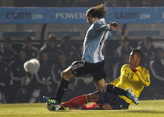 Argentina stumbles to 0-0 draw with Colombia