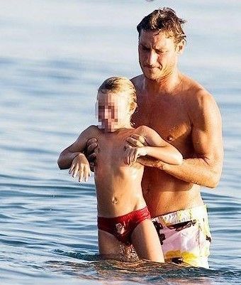 Francesco Totti have holiday in Sabaudia