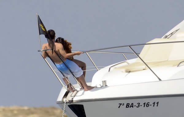 Lionel Messi and Antonella Summer in Ibiza