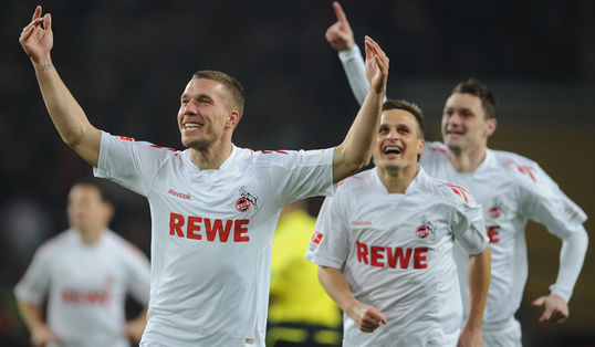 Wenger: Podolski deal not done yet