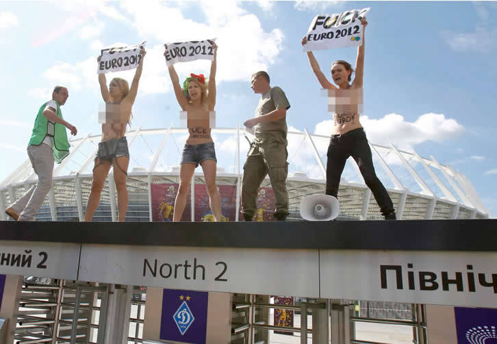 Topless protest outside Kiev stadium